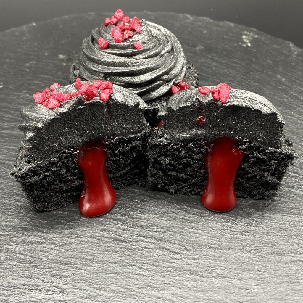 halloween cupcakes - black and red blood oozing