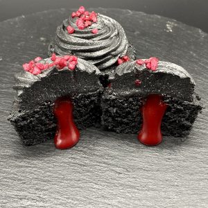 halloween cupcakes - black and red blood oozing