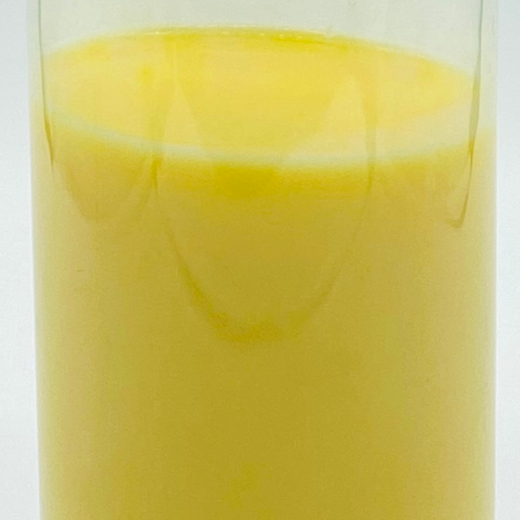 Lutein extract in yellow for milk